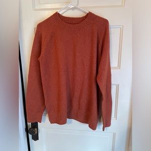 Amazon essentials fuzzy orange sweater XL. EUC